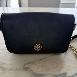 Tory Burch Robinson Flap Crossbody Black and Gold Crossbody Bag